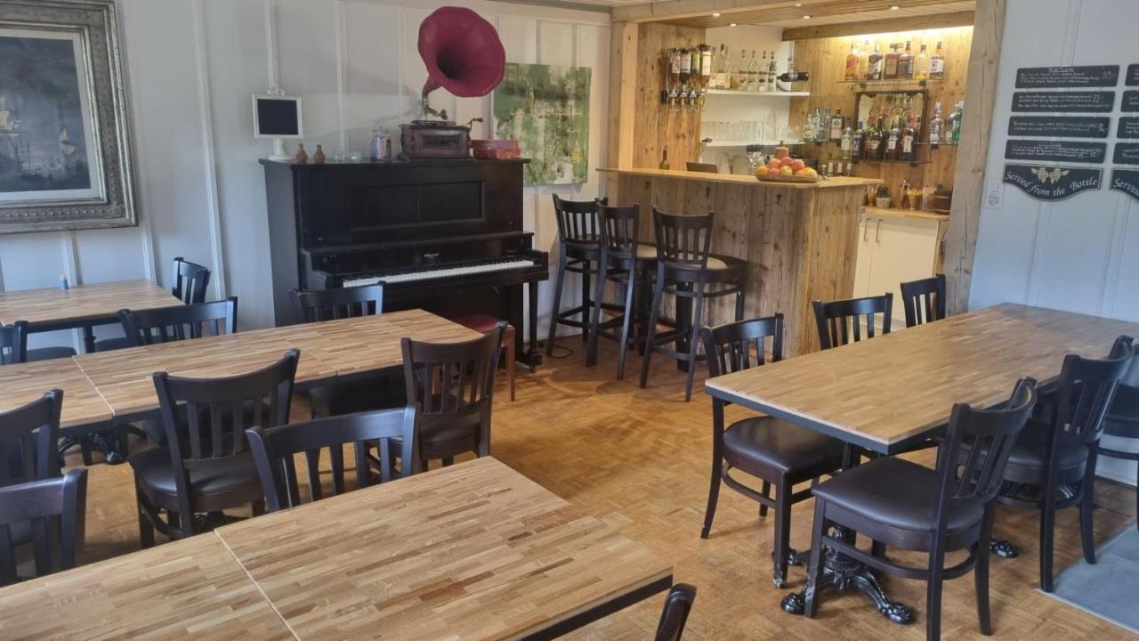 Saicourt Miramont Horse Trekking Hostel מראה חיצוני תמונה